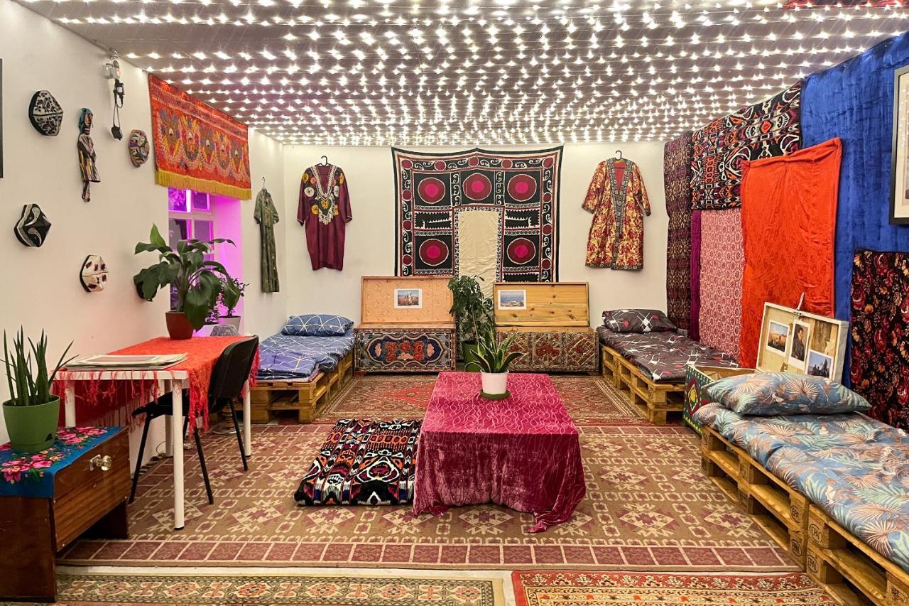 Kuduk Cultural Residence Bisjkek Buitenkant foto