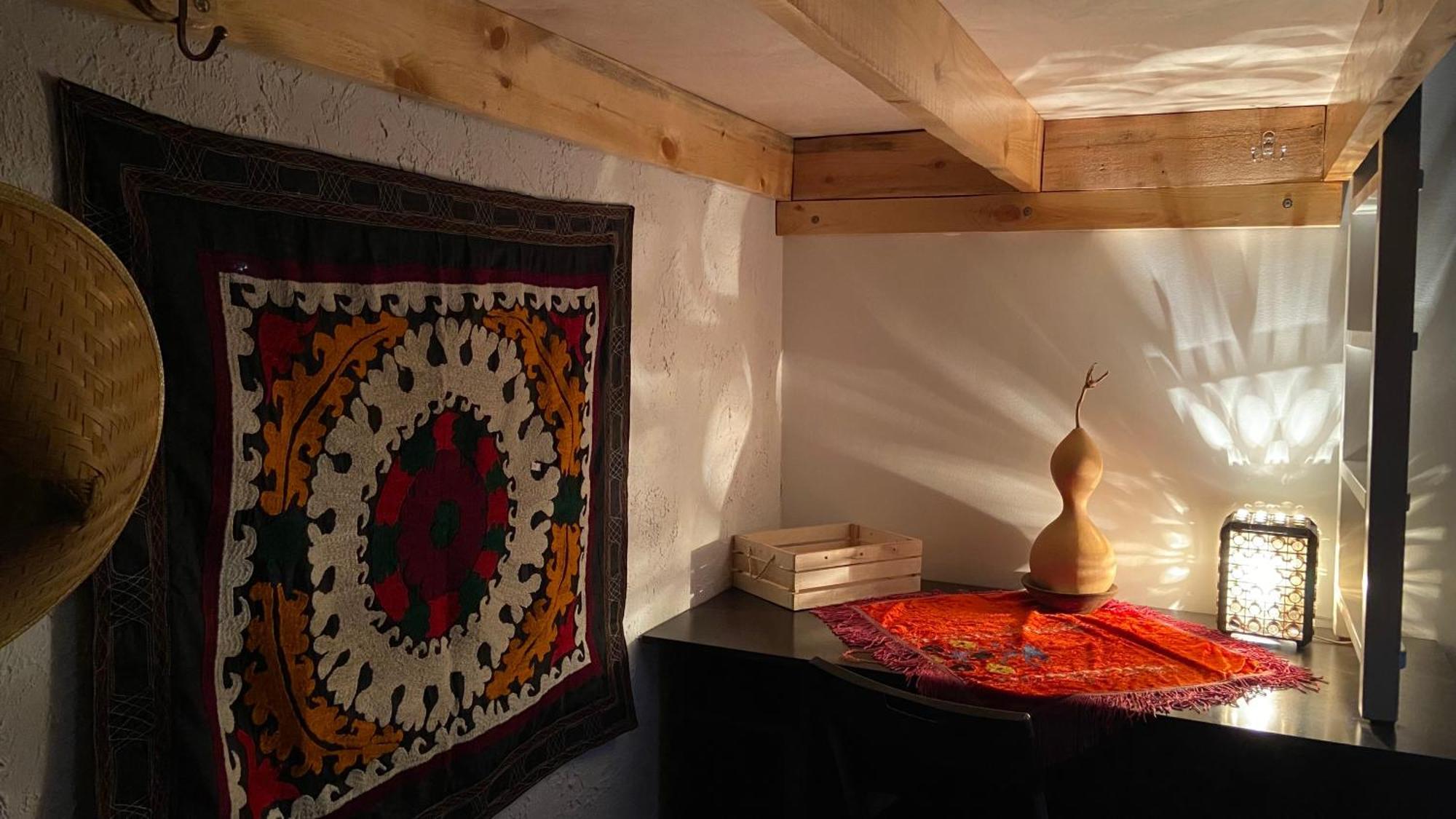 Kuduk Cultural Residence Bisjkek Buitenkant foto
